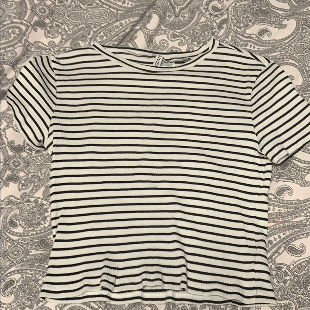 Striped tee shirt